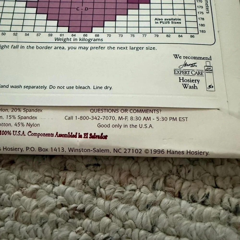 VINTAGE HANES PANTYHOSE